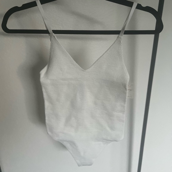 Free peoplee bodysuit NWT - Picture 1 of 2